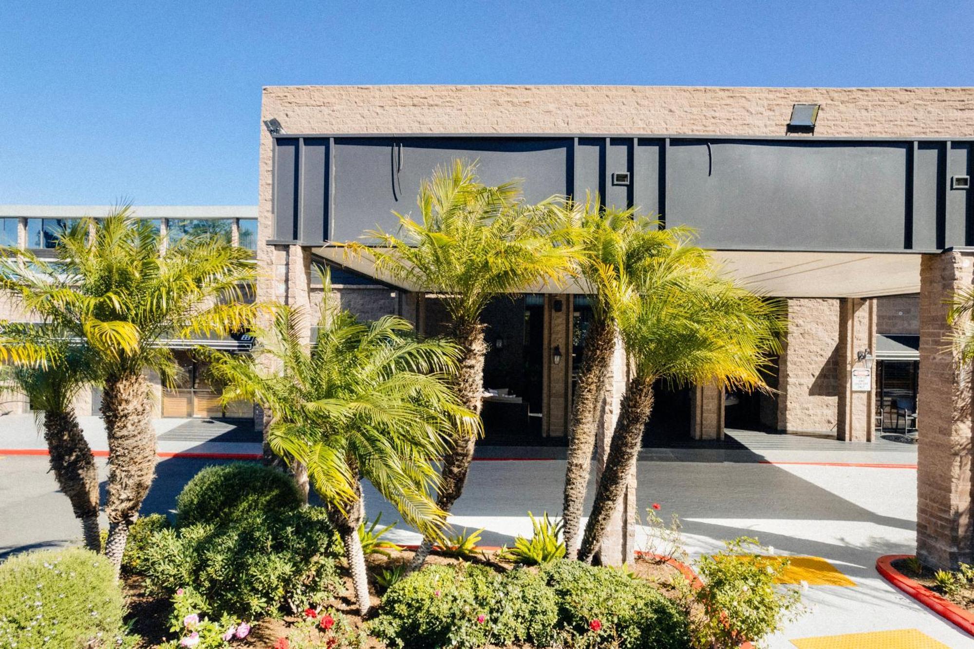 Voco Laguna Hills Exterior photo